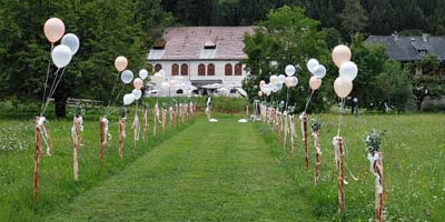 Marstadl Schlosspark Hochzeitslocation Himmelberg